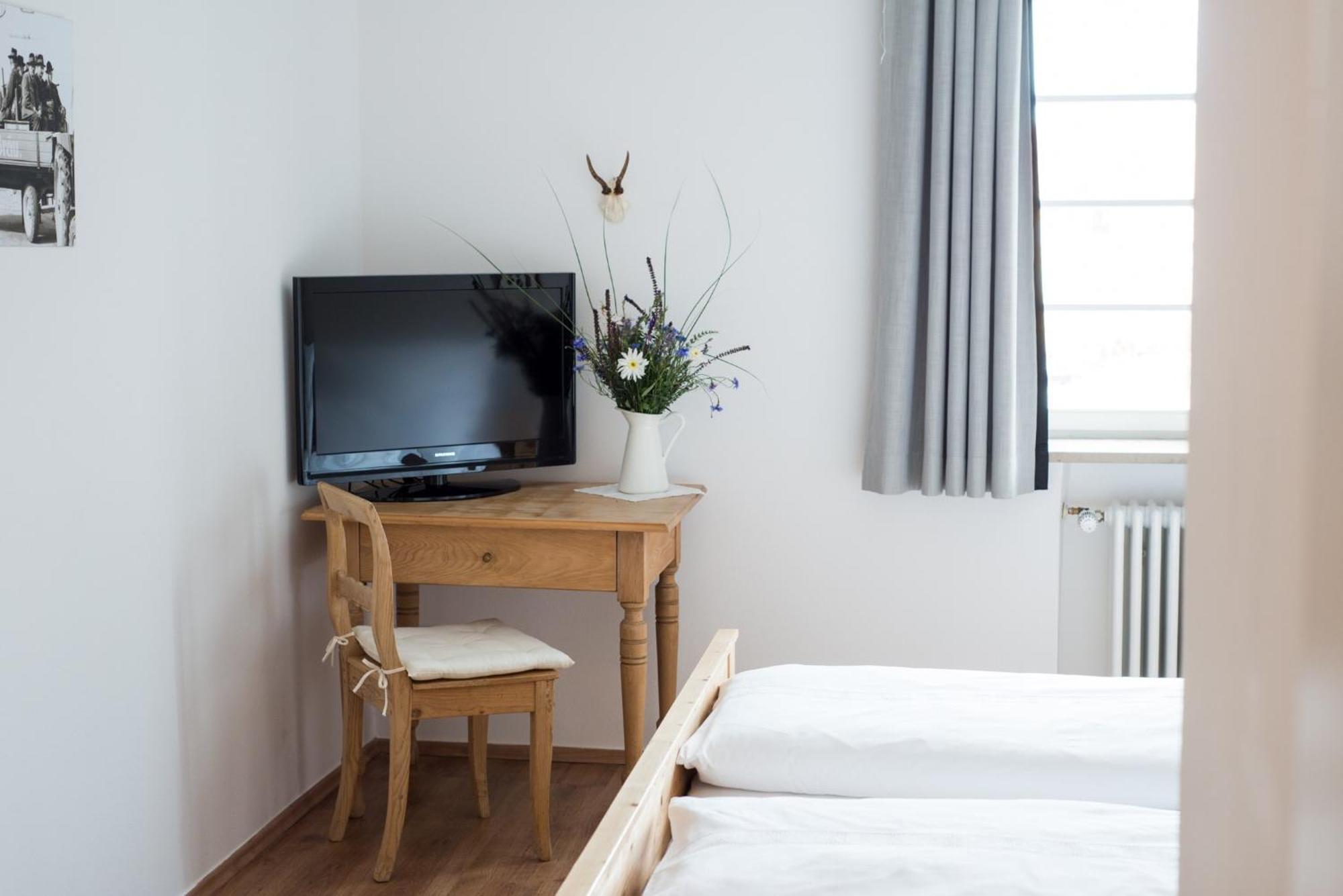 Wailtl Hotel Dorfen Værelse billede