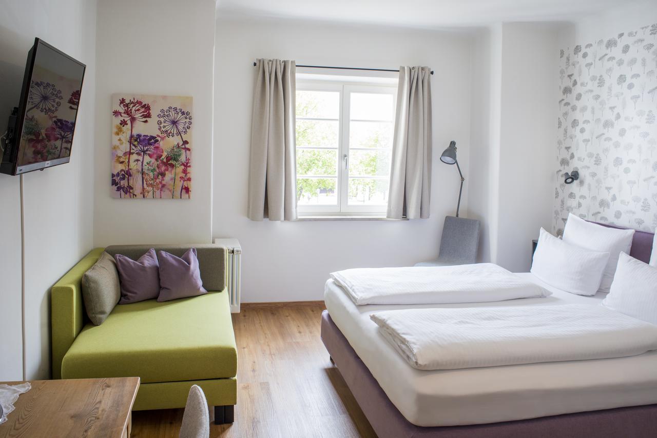 Wailtl Hotel Dorfen Eksteriør billede